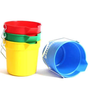 10 Quart 14 Quart Heavy Duty Cleaning Pail Utility Bucket with Built In Spout Handle for Livestock Feeding Car Washing
