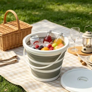10L Collapsible Water Bucket with Handle and Lid Large Capacity Foldable Tub for Car Washing Household Water Storage