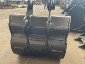 13 Ton Excavator Bucket SY135 SY145 Standard Digging Bucket Rock Bucket Wear Resistant Construction Spare Parts