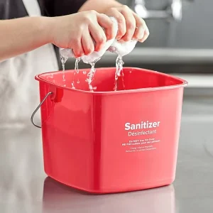 3Qts 6Qts 8Qts HDPE Plastic Square Sanitizing Bucket for Restaurant Use PP Material Cleaning Bucket With Fill Lines and Spout