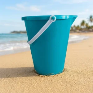 4.3L Plastic Beach Bucket with Handle for Outdoor Sand Play