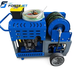 64L min Twin Cylinder Diesel Sewer Jetter Machine 200Bar High Pressure Remote Jetter for Large Sewer Drain
