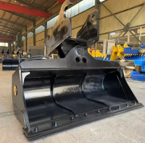 8T Excavator Tilting Ditching Bucket WBM120 Wedge Lock Style High Strength Hydraulic Tilt Mud Bucket for Construction