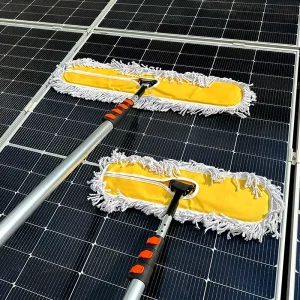 Adjustable Telescopic Solar Panel Cleaner Dry Water Cleaning Manual Wash Pole for Dusty Areas Agrivoltaic Systems