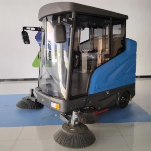 Autonomous Road Sweeper Machine with Wire Brush