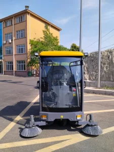 CE Certified Industrial Floor Sweeper Ride-on Cleaning Machine for Factory Warehouse Floor Washing Machine