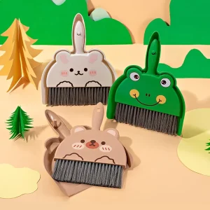 Cartoon Mini Desk Cleaning Brush Set with PP Broom Head and Soft Plastic Handle