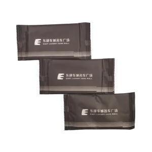 Custom Logo Disposable Cleaning Non Woven Wet Wipes Mini Single Piece Advertising Restaurant Cleansing Wet Tissue Wipe