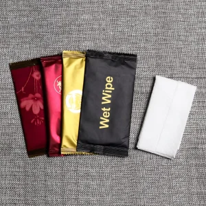 Custom Logo Hand Mouth Cleaning Wet Wipe Mini Single Piece Disposable Nonwoven Restaurant Cleansing Wet Tissue Wipes