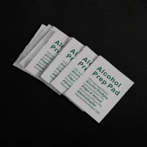 Disposable 100-Piece Pack 70% Isopropyl Alcohol Prep Pads for Screen, Lens, and Glasses Cleaning