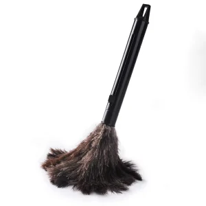 Dyed Ostrich Feather Duster with 32 cm Telescopic Handle