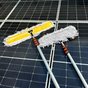 Easy to Use Telescopic Solar Panel Cleaning Brush Efficient Solar Panel Cleaning Machine