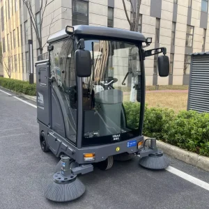 Electric Heavy-Duty Floor Sweeper and Road Cleaner