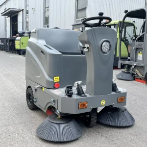Electric Ride-On Industrial Battery Floor Sweeper for Warehouse Concrete Floors