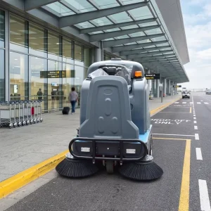 Electric Ride-On Industrial Floor Sweeper and High-Pressure Cleaner, 8500 m²/h Efficiency, 1300mm Cleaning Width