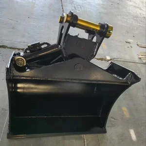 Excavator Tilting Wide Cleaning Bucket for Mud Removal