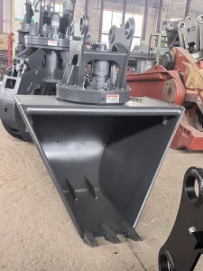 Excavator Trapezoidal Bucket with 360 Degree Hydraulic Rotator V Ditch Ditching Bucket Heavy Duty Welded Steel Replaceable Teeth