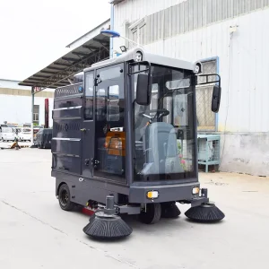 Factory Direct Four-Wheel Seven-Brush Battery-Powered High-Pressure Floor Cleaning Machine
