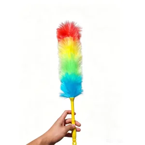 Flexible Washable Car Feather Duster with Plastic Handle and Silk Cleaning Head