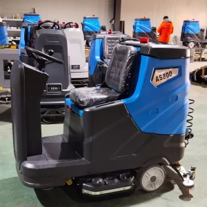 Integrated Ride-On Scrubber Sweeper for Industrial Floor Cleaning