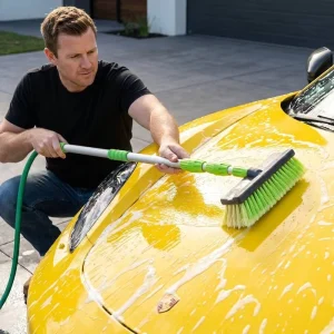 Long-Reach Water-Through Telescoping Aluminum Pole Wash Brush Non-Scratch Soft Fiber Motorhome Camper Hull Exterior