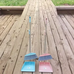 Low Price Household Cleaning Tools Brooms and Dustpans for Home Use