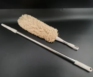 Microfiber Duster with 3-Section Stainless Steel Pole