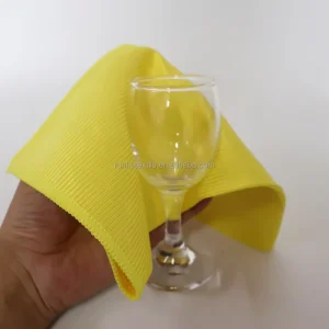 Microfiber Glass Cleaning Cloth, Lint-Free and Scratch-Free, for Window Screens, Glass, and Kitchen Use