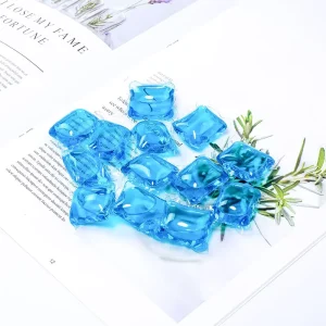 Multi-Color Single-Chamber Laundry Detergent Bead Mixing Bag with Fragrance