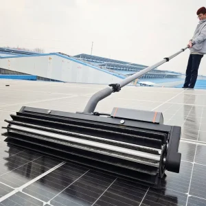N1 60cm Wide Path Solar Panel Cleaning Robot 240W 28Ah 2 Section Telescopic Rod Fast Cleaning