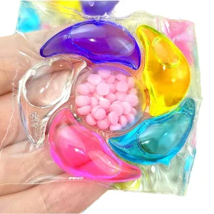 OEM ODM 6-in-1 Eco-Friendly Antibacterial Laundry Detergent Pods Gel for Stain Removal