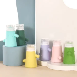 Portable Hand Sanitizer Travel Size Bottle Kit Squeeze Lotion Container Silicone Travel Set Bottles Kit for Toiletries