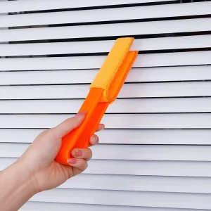Reusable Plastic Blind Duster Brush for Window Blind Gaps, Car Air Vents, Slat Tracks, and Crevices, Model 9996