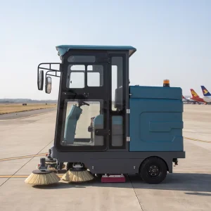 S2000 Ride-on Floor Sweeper with Atomized Water Spraying and Dust Control