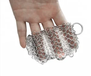 Stainless Steel Welded Ring Chain Mail Mesh Scrubber SS316L 4x4cm Kitchen Use Anti-Cutting Scouring Pad