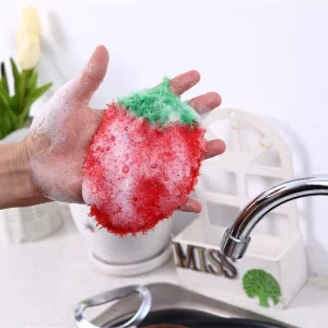 Strawberry Polyester Yarn Non-Scratch Dish Sponge Scouring Pad Hand-Crocheted Kitchen Cleaning Cloth
