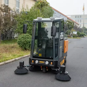 U190C Ride-On Automatic Industrial Road Street Sweeper Machine Floor Cleaner